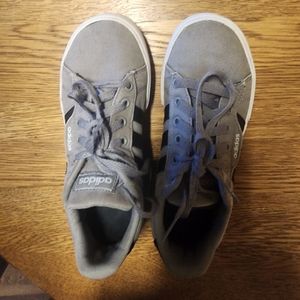 Boys size 3 Adidas sneakers